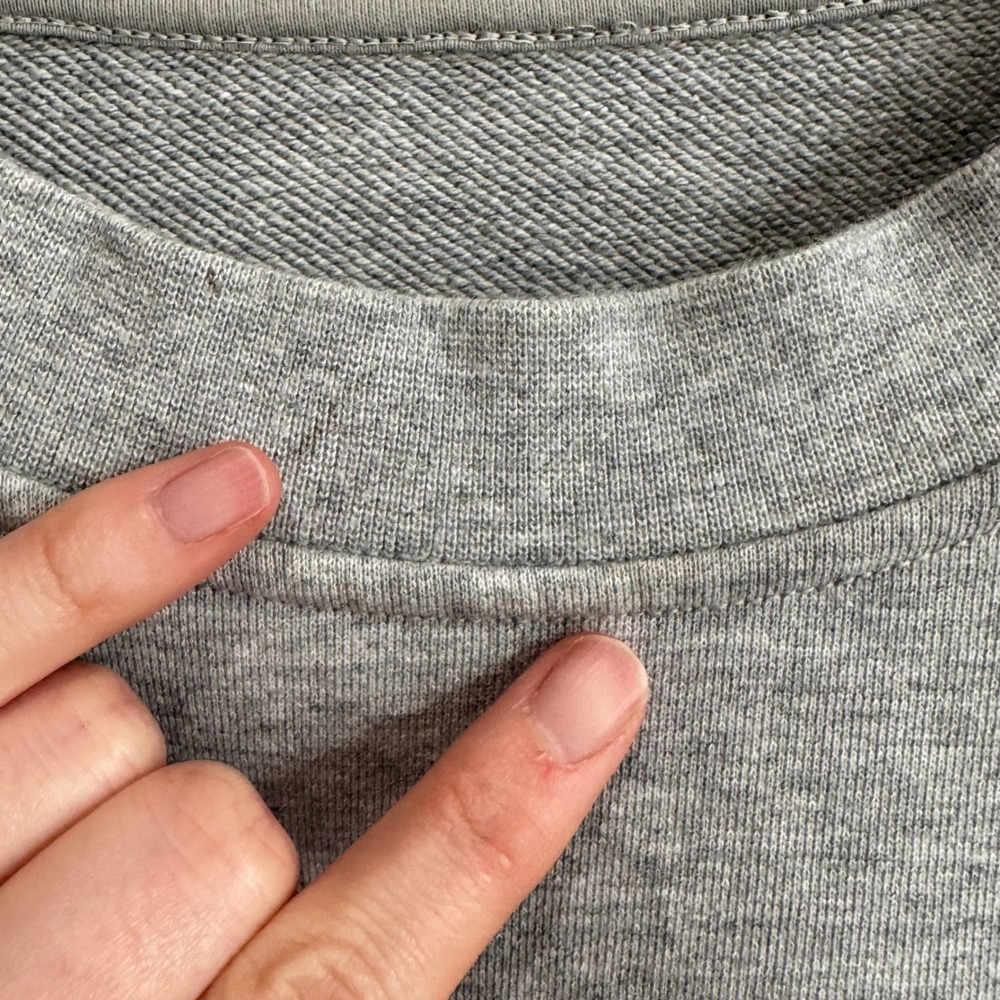 Lululemon Heathered Grey Relaxed Crewneck Sweatshirt Pullover Womens Medium - Picture 3 of 8